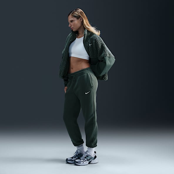 Jogging suit womens nike shop